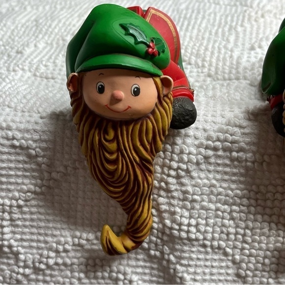Elf long beard Holiday decor hallmark vintage green hat Lot of 3 - Picture 5 of 8